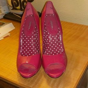 Pink heels